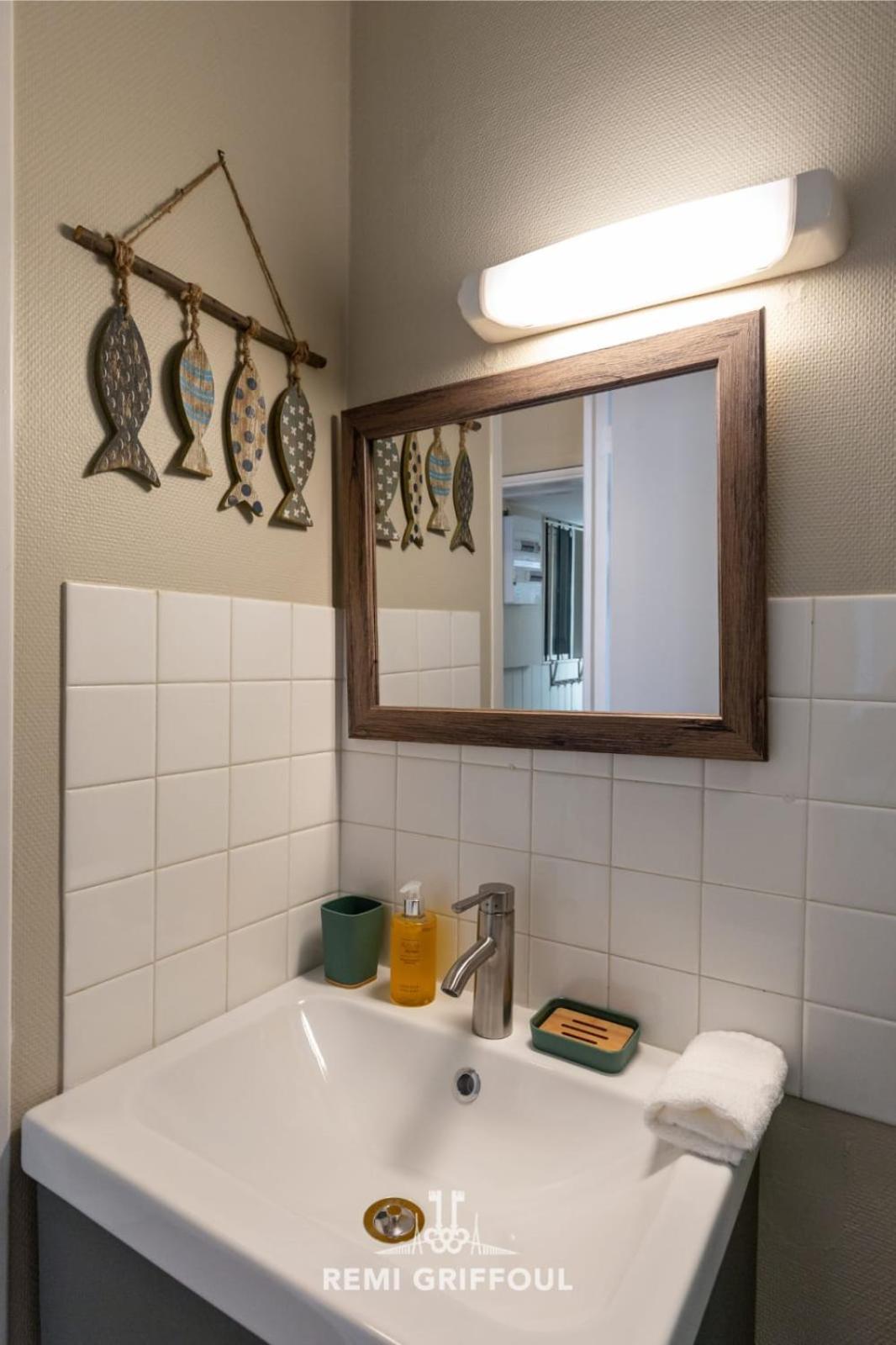 Emeraude Cozy Nest 3 Heart Of Historic District 2 Guests Honfleur Eksteriør billede