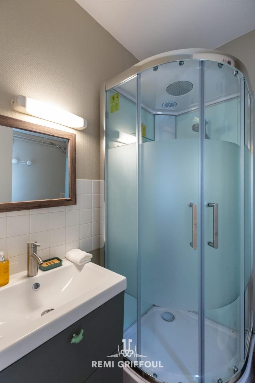 Emeraude Cozy Nest 3 Heart Of Historic District 2 Guests Honfleur Eksteriør billede