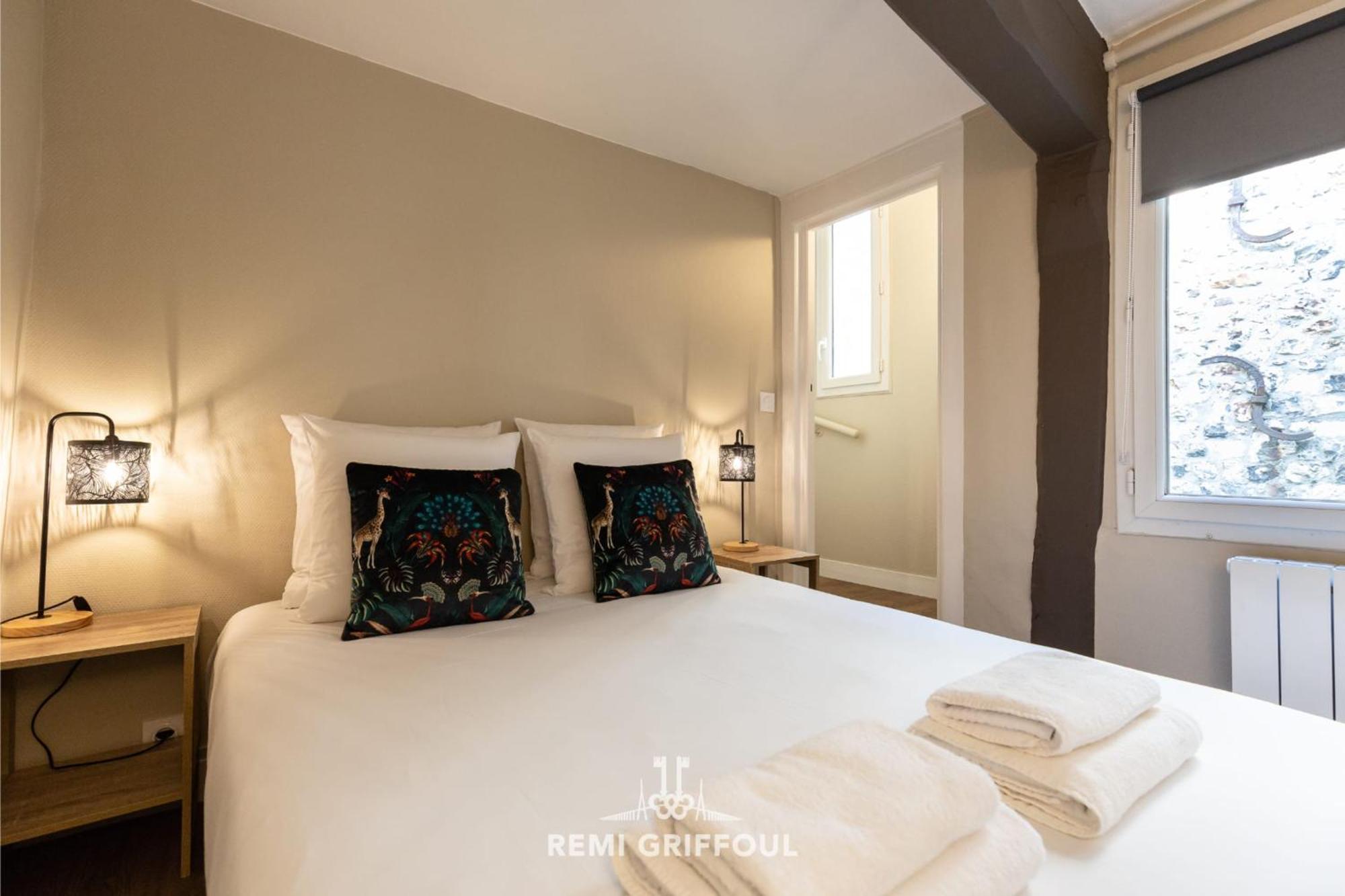 Emeraude Cozy Nest 3 Heart Of Historic District 2 Guests Honfleur Eksteriør billede